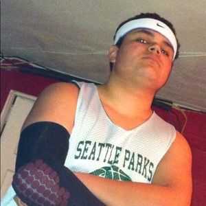 Meet your Posher, Weston